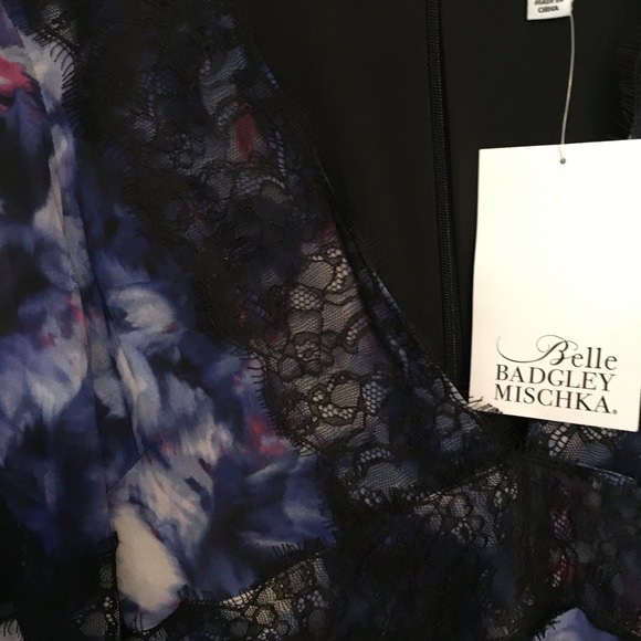 New womens bella Dress 2 - Picture 4 of 4